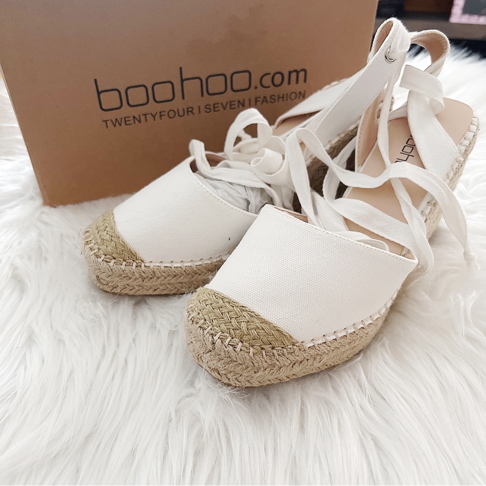 💕BooHoo Wrap Up Wedges💕 - Picture 6 of 10